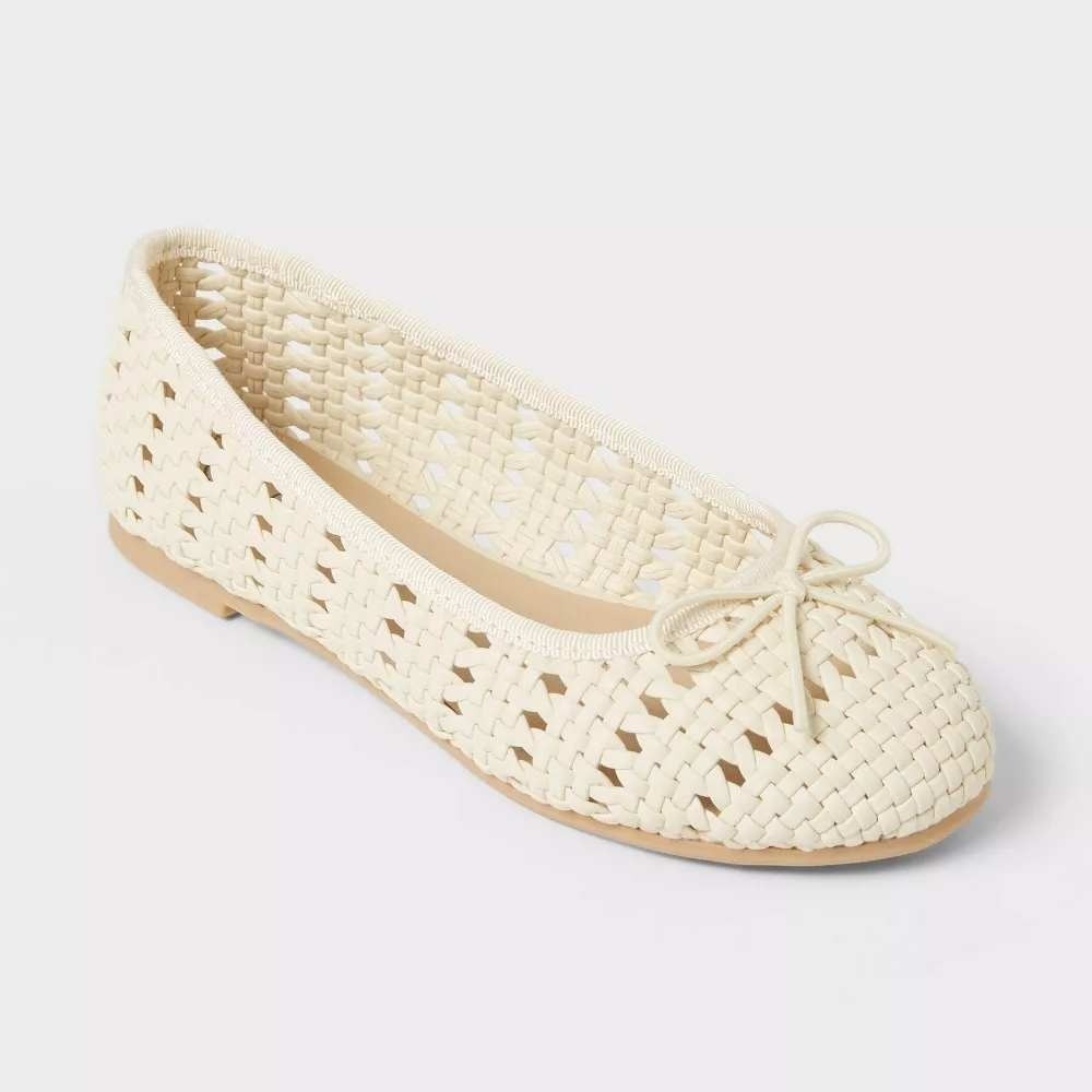 Big Girl Doris Woven Ballet Flats by Cat & Jack Cream Size 5 New With Tags